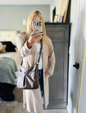 Load image into Gallery viewer, Bloomsbury