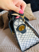 Load image into Gallery viewer, Gucci Ophidia two way bag with strap