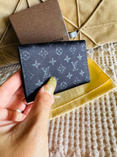 Load image into Gallery viewer, Black satin card case