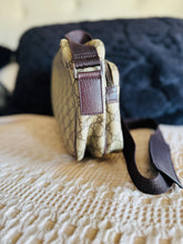 Load image into Gallery viewer, Gucci crossbody