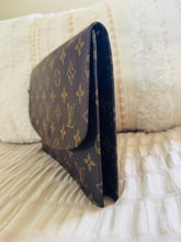 Load image into Gallery viewer, Rabat clutch