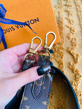 Load image into Gallery viewer, Bandouliere strap