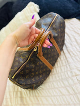 Load image into Gallery viewer, French company Keepall 45

