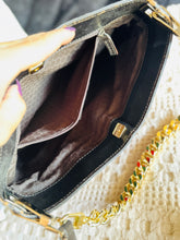 Load image into Gallery viewer, Gucci tote with chain accessory
