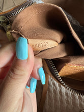 Load image into Gallery viewer, Odeon pm
