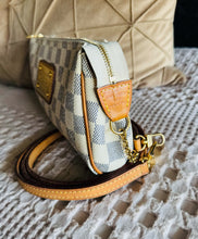 Load image into Gallery viewer, Damier azur Eva
