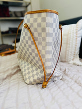 Load image into Gallery viewer, Damier azur neverfull GM
