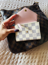 Load image into Gallery viewer, Damier azur Victorine wallet
