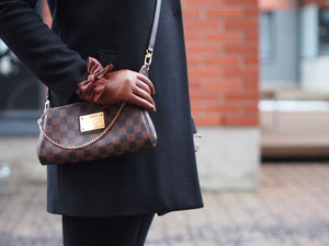 Damier ebene Eva