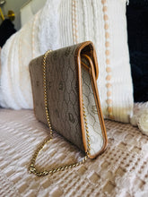Load image into Gallery viewer, Dior honeycomb chain bag
