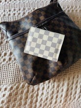Load image into Gallery viewer, Damier azur Victorine wallet
