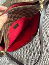 Load image into Gallery viewer, Bloomsbury
