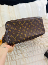 Load image into Gallery viewer, Monogram neverfull

