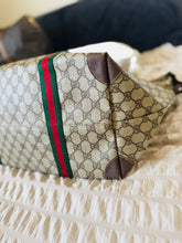 Load image into Gallery viewer, Gucci tote
