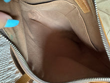 Load image into Gallery viewer, Odeon pm
