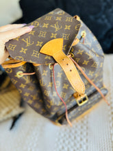 Load image into Gallery viewer, Montsouris gm
