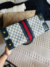 Load image into Gallery viewer, Gucci Ophidia two way bag with strap
