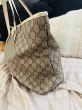Load image into Gallery viewer, Gucci tote
