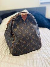 Load image into Gallery viewer, French company Keepall 45
