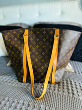 Load image into Gallery viewer, Sac shopping tote
