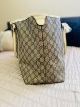 Load image into Gallery viewer, Gucci tote
