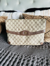 Load image into Gallery viewer, Gucci envelope clutch
