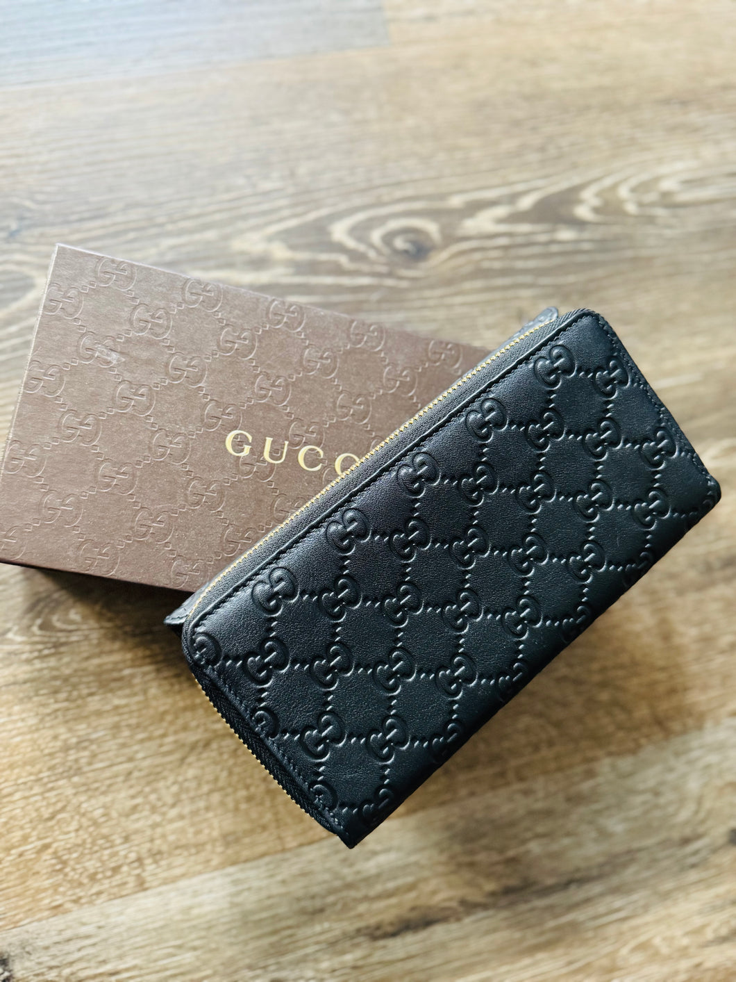 Black Gucci double sided zippy wallet