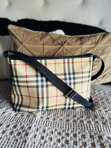 Burberry crossbody