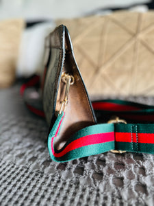 Gucci clutch w crossbody conversion