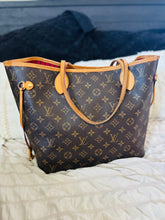 Load image into Gallery viewer, Monogram neverfull
