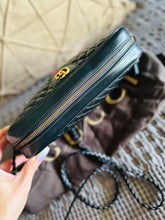 Load image into Gallery viewer, Black trapuntata quilted camera bag
