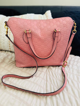 Load image into Gallery viewer, Guccisima tote with strap
