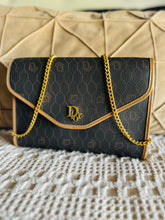 Load image into Gallery viewer, Dior honeycomb chain bag
