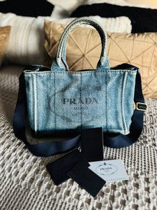 Denim Prada canapa