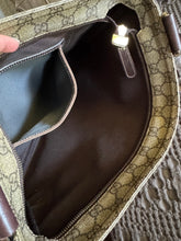 Load image into Gallery viewer, Gucci crossbody
