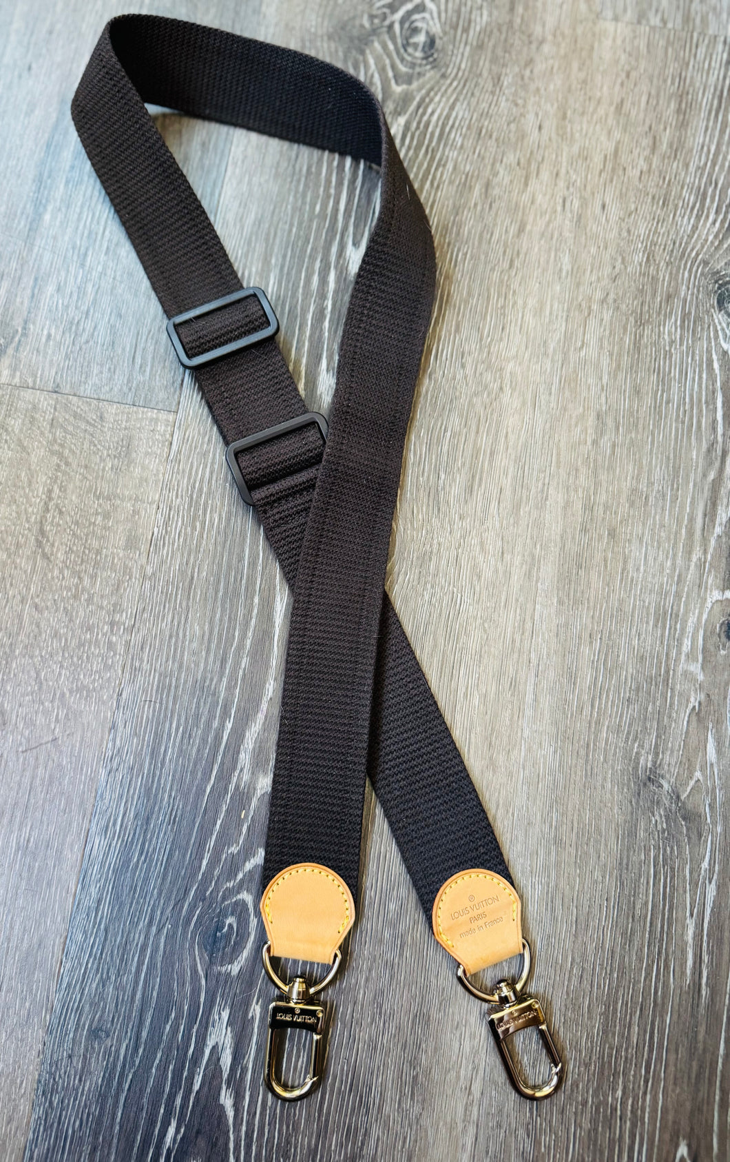 Guitar strap