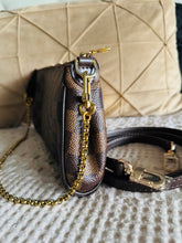 Load image into Gallery viewer, Damier ebene Eva
