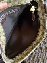 Load image into Gallery viewer, Gucci crossbody
